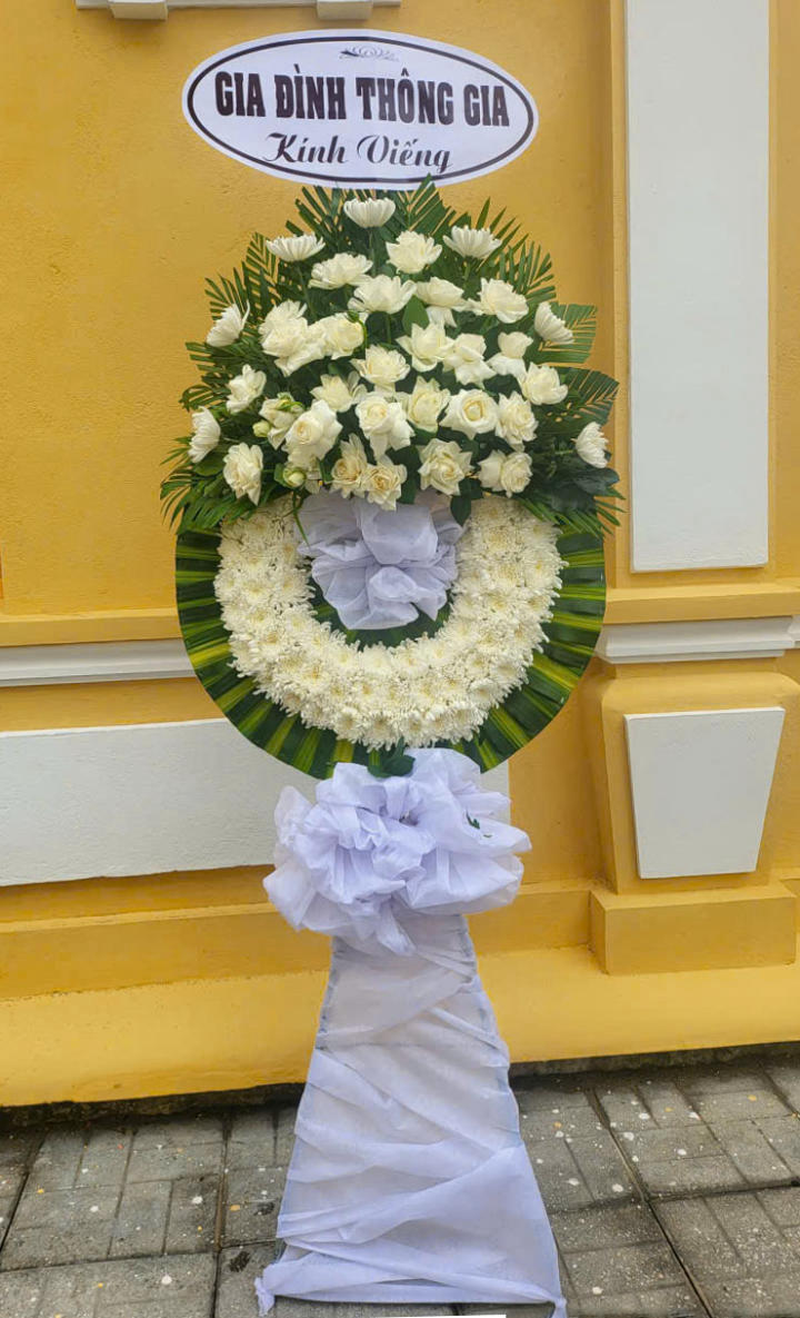Kệ hoa viếng