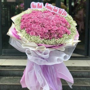 Bó Hoa Tươi Màu Tím