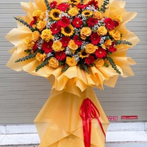 Kệ hoa khai trương