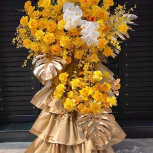 Kệ hoa khai trương