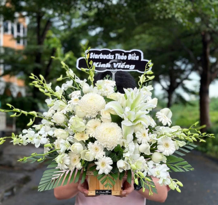 giỏ hoa viếng