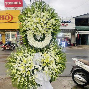 kệ hoa viếng