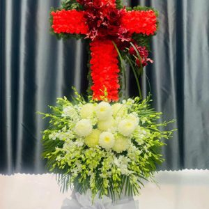 kệ hoa viếng công giáo
