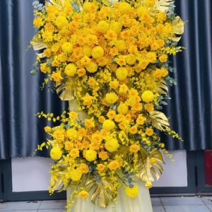 kệ hoa khai trương