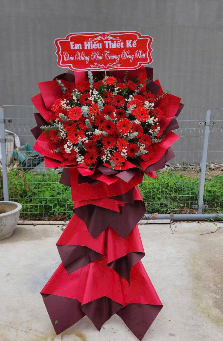 Kệ hoa khai trương