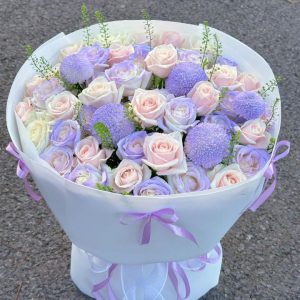 Bó Hoa Tươi Màu Tím