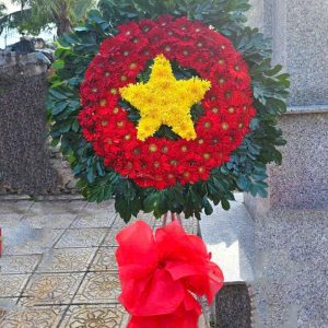 Kệ viếng anh hùng liệt sĩ