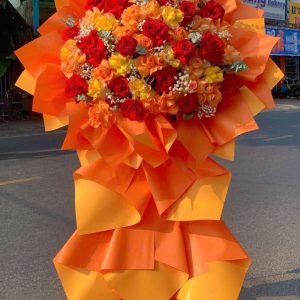 Kệ Hoa Khai Trương
