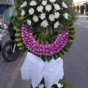 kệ hoa viếng