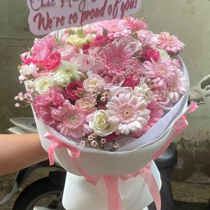 hoa tốt nghiệp cho nữ