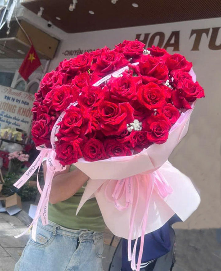 Bó hoa tươi tròn
