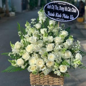 GIỏ hoa viếng