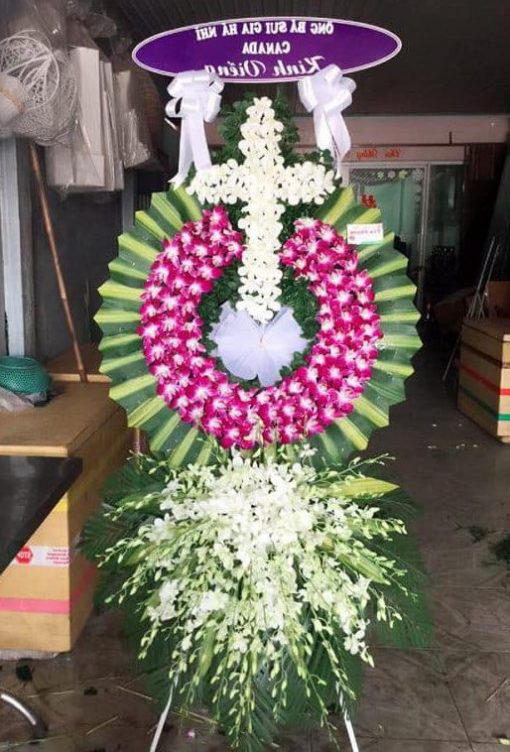 kệ hoa viếng công giáo