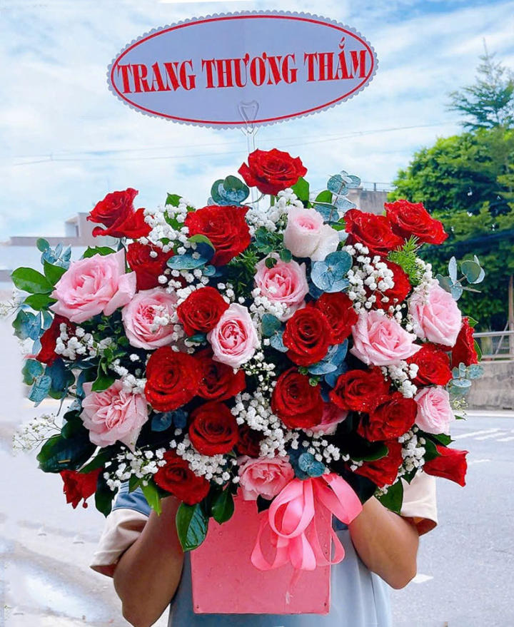 Giỏ hoa 20/10