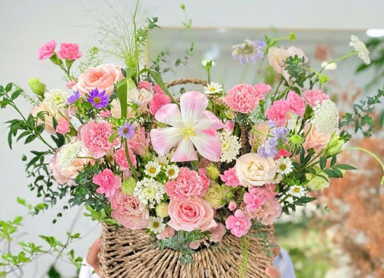 Mẫu hoa tươi sang trọng và tinh tế tại MQ Flower Shop Quận 2