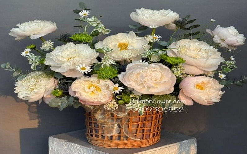 Mẫu giỏ hoa có tại Gấu con Flower