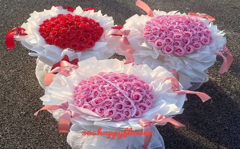 Các bó hoa hồng thiết kế cầu kỳ, lộng lẫy tại 365HappyFlower