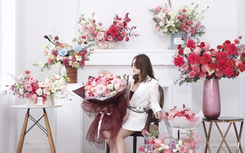 Không gian sang trọng và hiện đại tại shop hoa tươi Rooms in Bloom quận Ba Đình, Hà Nội