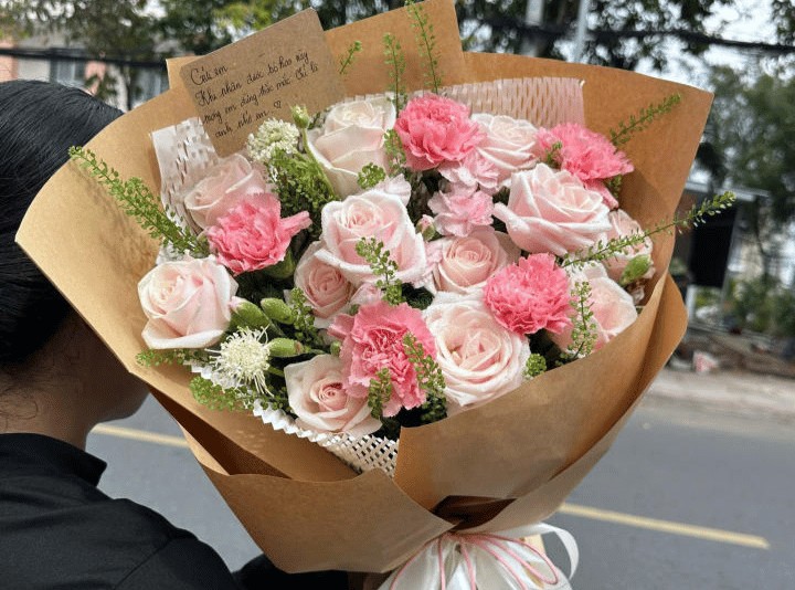 Hình ảnh bó hoa tươi từ LINH FLOWER