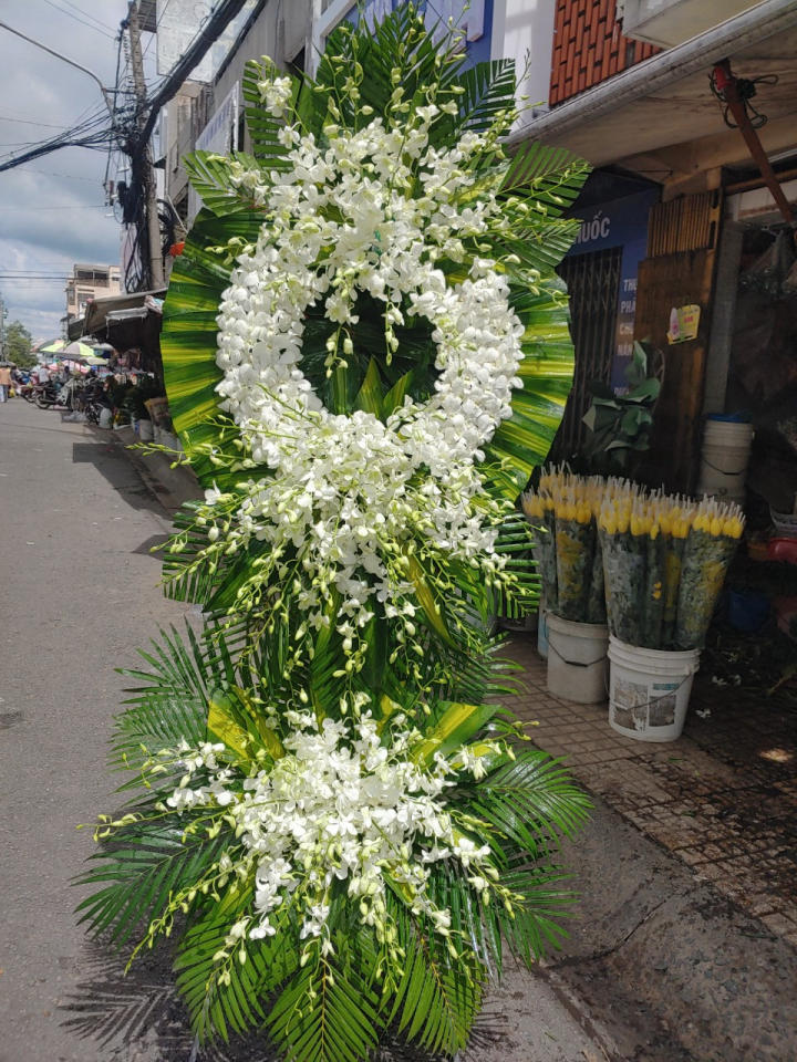 Kệ Hoa viếng