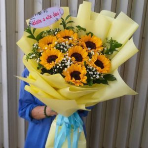 Bó Hoa Tươi Kỷ Yếu