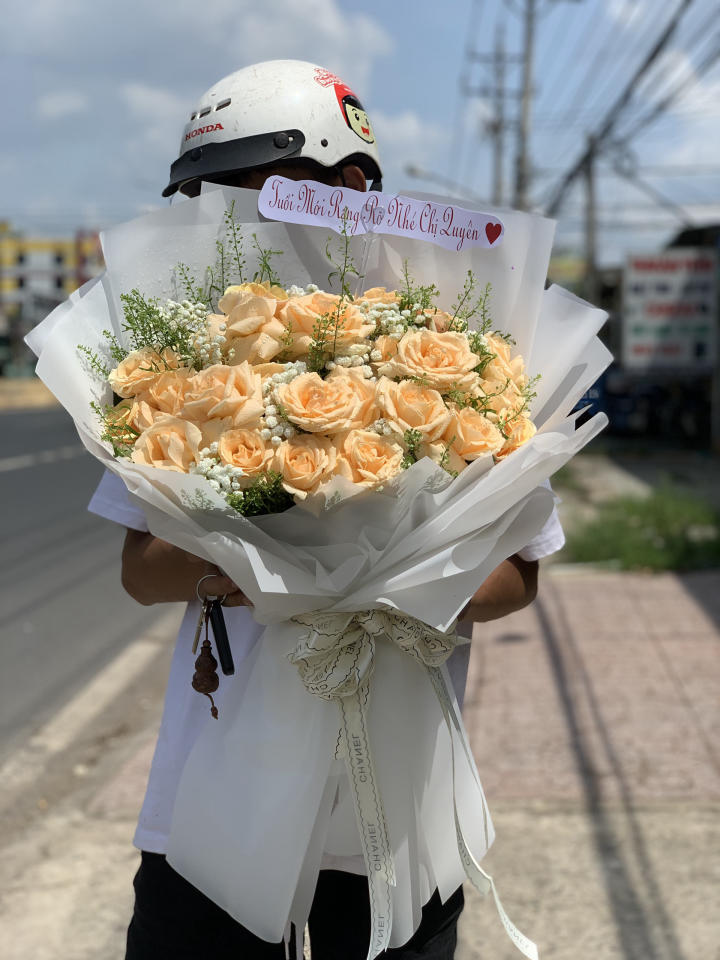 Bó Hoa Tươi Màu Vàng