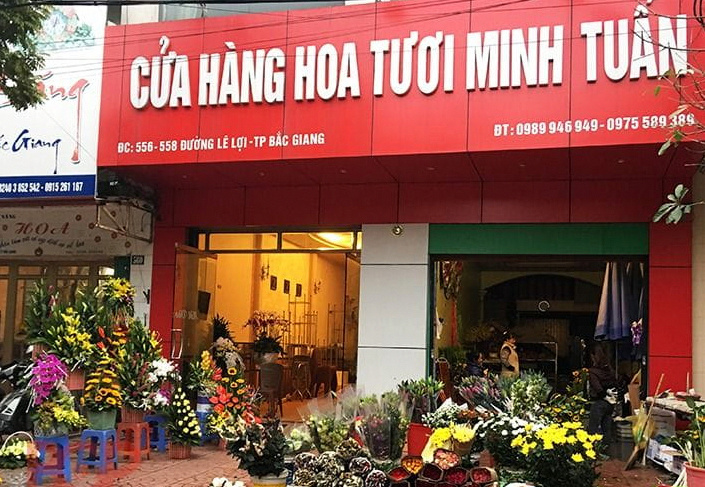 Mặt tiền khang trang của Cửa Hàng Hoa Tươi Minh Tuấn chuyên cung cấp hoa tươi chất lượng tại Bắc Giang