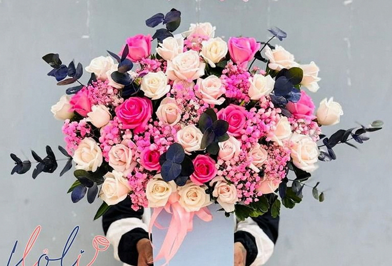 Mẫu hộp hoa tươi đẹp cao cấp tại shop hoa tươi FLoLi Cam Ranh