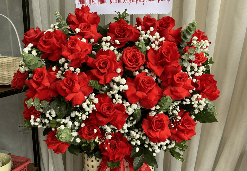 Hình ảnh Điện Hoa 24 Giờ Chí Linh