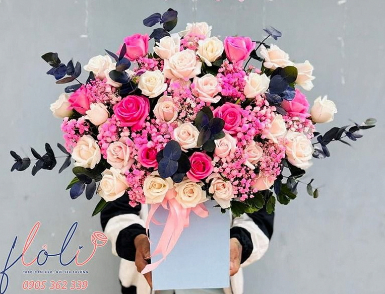 Hộp hoa tươi cao cấp tại shop hoa FLoLi Ninh Kiều Cần Thơ