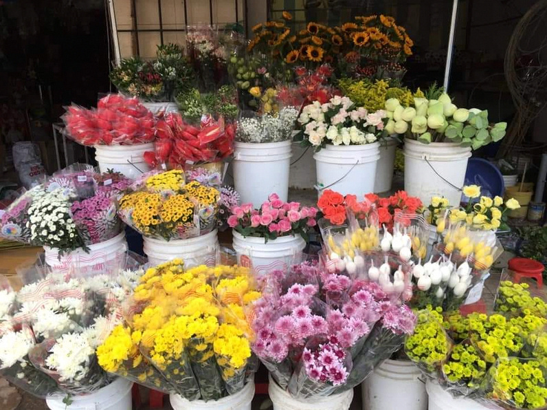 Mẫu hoa tươi đa dạng tại Cửa Hàng Hoa Tươi Cổng Chợ Ô Môn, Cần Thơ