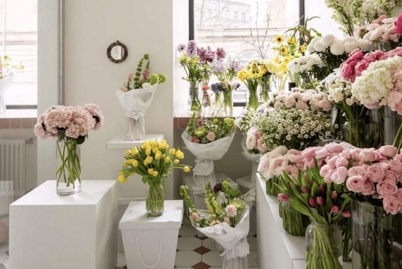Mẫu hoa tươi trang trí và quà tặng tại Mây Thơ Flowers.