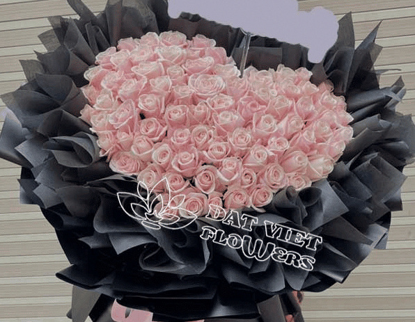 Hoa tươi nghệ thuật đặc sắc tại shop hoa tươi quận 8 Đất Việt Flowers